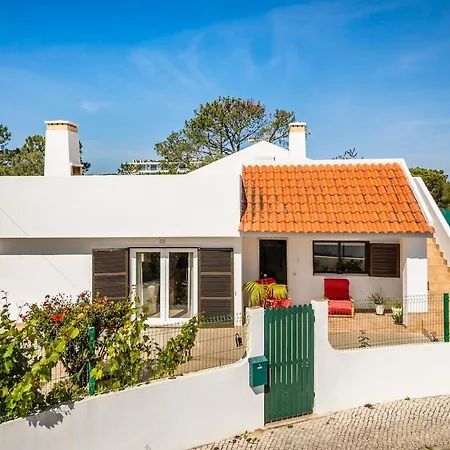 Solar Do Castelo With Pool & Private بيت ضيافة