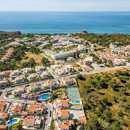 Solar Do Castelo With Pool & Private بيت ضيافة 3*
