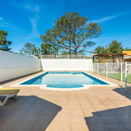 بيت ضيافة Solar Do Castelo With Pool & Private البوفيرا