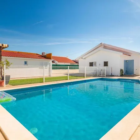 Solar Do Castelo With Pool & Private بيت ضيافة البوفيرا