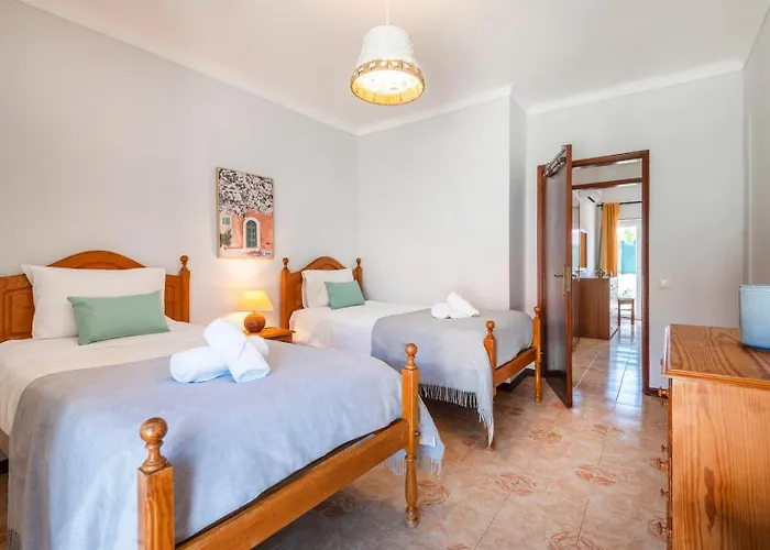 Solar Do Castelo With Pool بيت للعطل البوفيرا